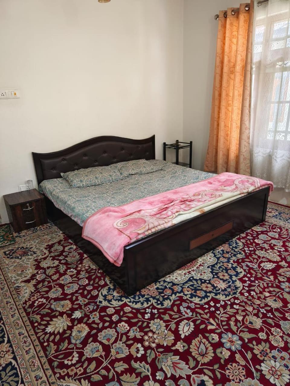 Mir Manzil Bed & Breakfast Srinagar  Exterior photo
